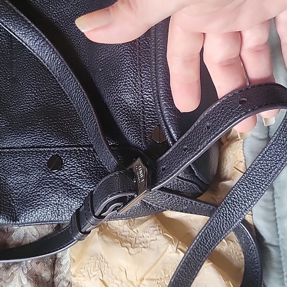 Studded leather crossbody - Picture 6 of 6